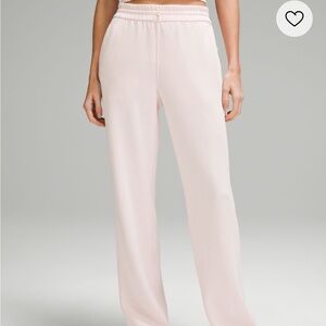 Women's Softstreme High Rise Pants Regular Size 6